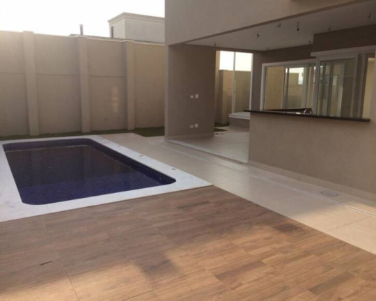 Imagem Casa com 4 Quartos à Venda, 345 m² em Alphaville - Santana De Parnaíba Imagem Casa com 4 Quartos à Venda, 345 m² em Alphaville - Santana De Parnaíba