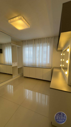 Imagem Apartamento com 3 Quartos à Venda, 132 m² em Centro - Balneário Camboriú Imagem Apartamento com 3 Quartos à Venda, 132 m² em Centro - Balneário Camboriú