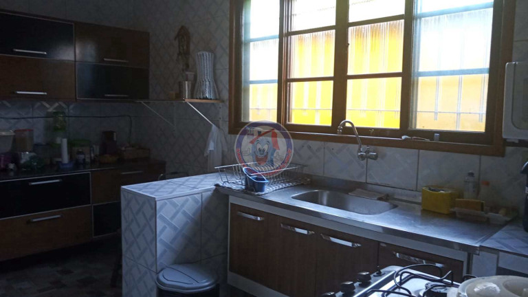 Imagem Casa com 3 Quartos à Venda, 280 m² em Solemar - Praia Grande Imagem Casa com 3 Quartos à Venda, 280 m² em Solemar - Praia Grande