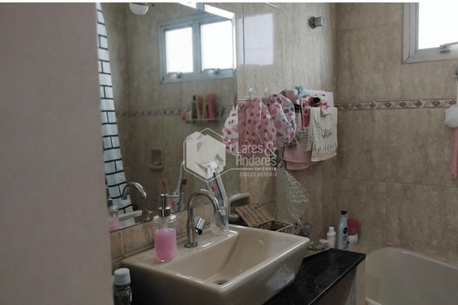 Imagem Casa com 3 Quartos à Venda, 330 m² em Cidade Patriarca - São Paulo Imagem Casa com 3 Quartos à Venda, 330 m² em Cidade Patriarca - São Paulo