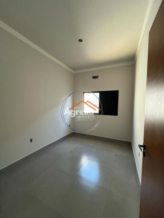 Imagem Casa com 2 Quartos à Venda, 75 m² em Jardim Santa Cruz - Mogi Guaçu Imagem Casa com 2 Quartos à Venda, 75 m² em Jardim Santa Cruz - Mogi Guaçu