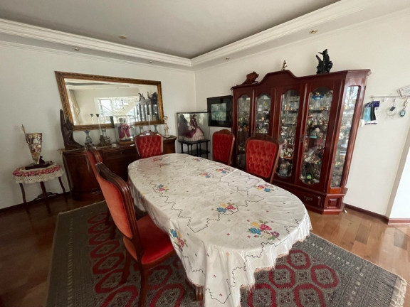 Imagem Imóvel com 4 Quartos à Venda, 497 m² em Centro - Tatuí Imagem Imóvel com 4 Quartos à Venda, 497 m² em Centro - Tatuí