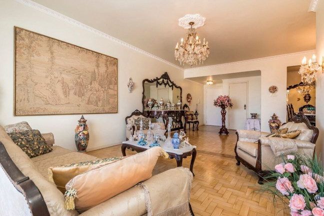 Imagem Imóvel com 3 Quartos à Venda, 171 m² em Centro Histórico - Porto Alegre Imagem Imóvel com 3 Quartos à Venda, 171 m² em Centro Histórico - Porto Alegre