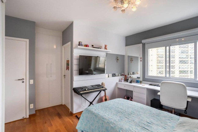 Imagem Apartamento com 3 Quartos à Venda, 185 m² em Vila Sofia - São Paulo