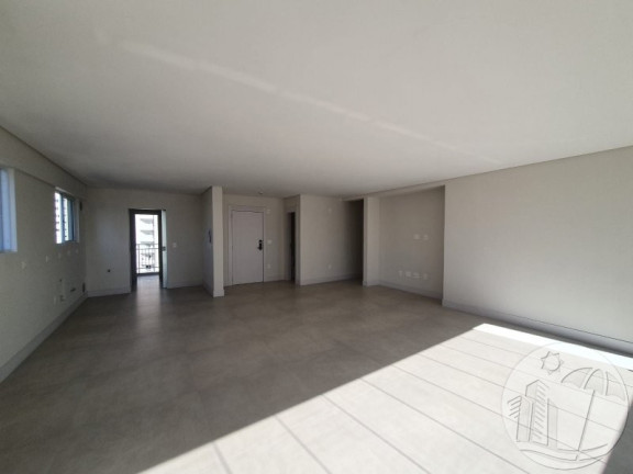 Imagem Apartamento com 3 Quartos à Venda, 139 m² em Centro - Balneário Camboriú