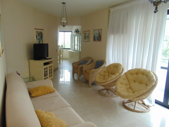 Apartamento com 3 Quartos à Venda ou Locação, 140 m² em Pitangueiras - Guarujá