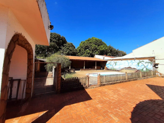 Imagem Chácara com 4 Quartos à Venda, 1.528 m² em Ribeirão Preto Imagem Chácara com 4 Quartos à Venda, 1.528 m² em Ribeirão Preto