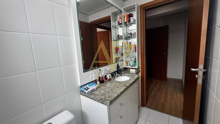 Imagem Apartamento com 2 Quartos à Venda, 83 m² em Barreiros - São José