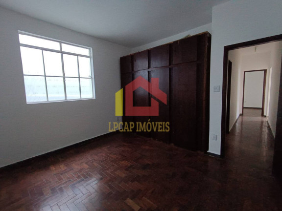 Imagem Casa com 3 Quartos à Venda, 470 m² em Sagrada Família - Belo Horizonte Imagem Casa com 3 Quartos à Venda, 470 m² em Sagrada Família - Belo Horizonte