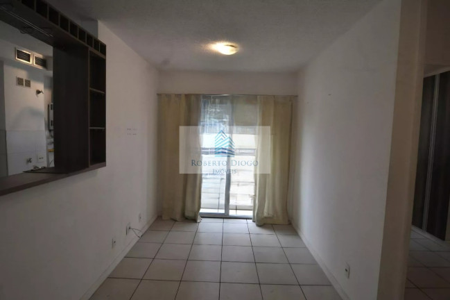 Imagem Imóvel com 2 Quartos à Venda, 46 m² em Camorim - Rio De Janeiro Imagem Imóvel com 2 Quartos à Venda, 46 m² em Camorim - Rio De Janeiro