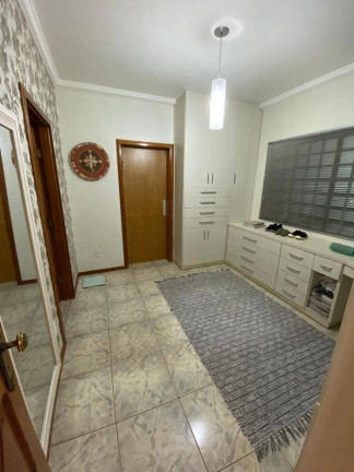 Imagem Casa com 5 Quartos à Venda, 1.250 m² em Jardim Dos Estados - Várzea Grande