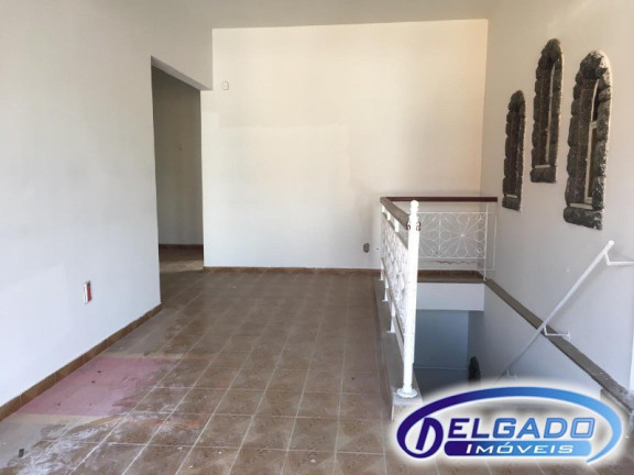 Imagem Sobrado com 5 Quartos para Alugar, 280 m² em Centro - Itaborai