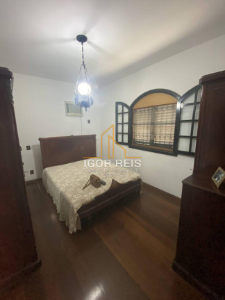 Imagem Casa com 5 Quartos à Venda,  em Centro - Campos Dos Goytacazes