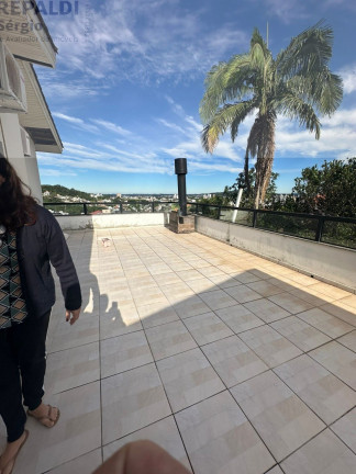Imagem Casa com 4 Quartos à Venda, em Mina Brasil - Criciúma Imagem Casa com 4 Quartos à Venda, em Mina Brasil - Criciúma