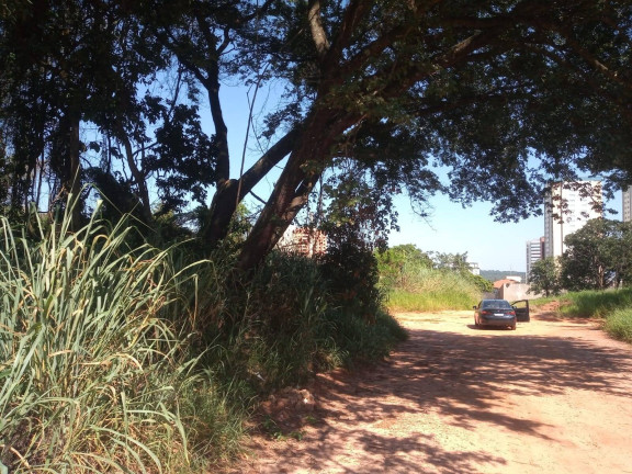 Imagem Terreno à Venda, 477 m² em Vila Aviação - Bauru Imagem Terreno à Venda, 477 m² em Vila Aviação - Bauru