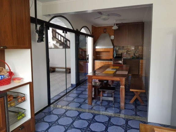 Imagem Casa com 3 Quartos à Venda, 332 m² em Flórida - Praia Grande Imagem Casa com 3 Quartos à Venda, 332 m² em Flórida - Praia Grande