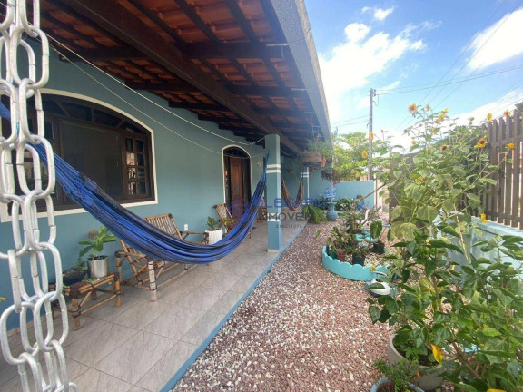 Casa com 3 Quartos à Venda, 140 m² em Armação - Penha