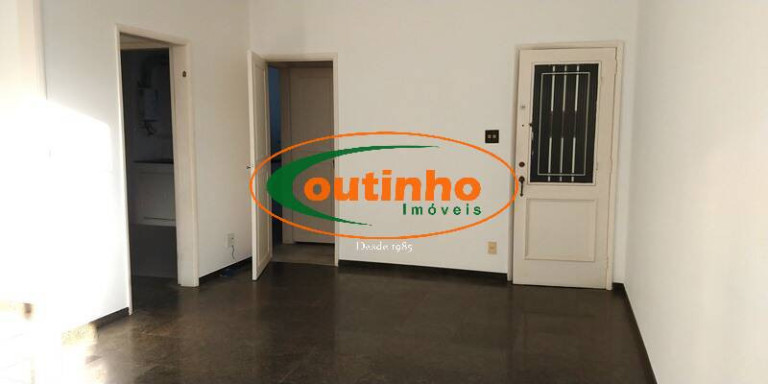 Imagem Apartamento com 5 Quartos à Venda, 294 m² em Tijuca - Rio De Janeiro Imagem Apartamento com 5 Quartos à Venda, 294 m² em Tijuca - Rio De Janeiro