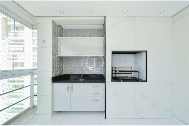 Imagem Apartamento com 3 Quartos à Venda, 177 m² em São Paulo