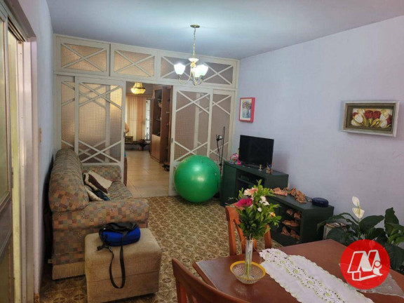Imagem Casa com 4 Quartos à Venda, 207 m² em Rio Branco - Porto Alegre
