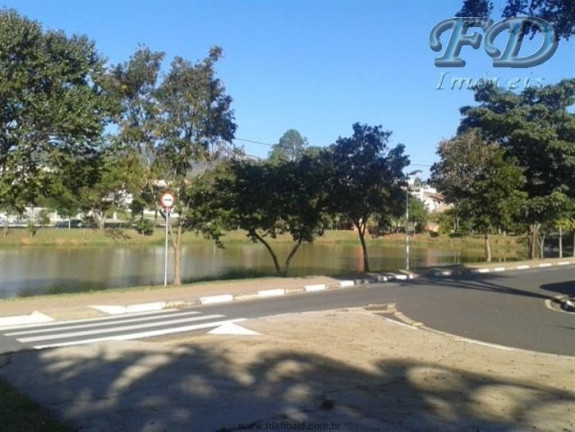 Imagem Casa com 4 Quartos à Venda, 710 m² em Jardim Do Lago - Atibaia Imagem Casa com 4 Quartos à Venda, 710 m² em Jardim Do Lago - Atibaia