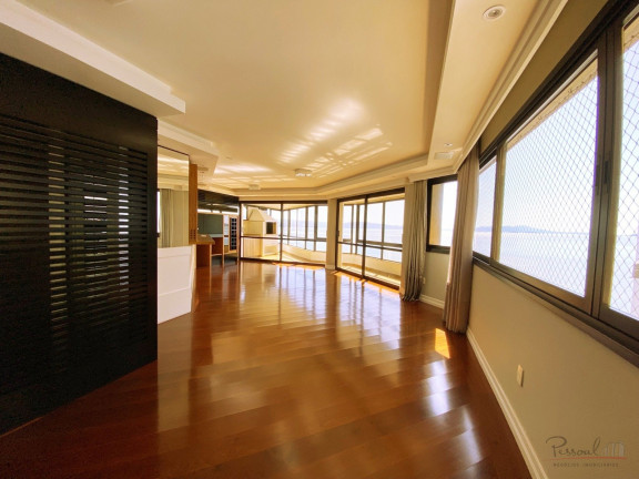 Imagem Apartamento com 4 Quartos à Venda, 307 m² em Beira Mar - Florianópolis Imagem Apartamento com 4 Quartos à Venda, 307 m² em Beira Mar - Florianópolis