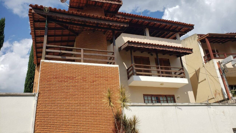 Imagem Casa com 3 Quartos à Venda, 220 m² em Jardim Das Flores - Atibaia
