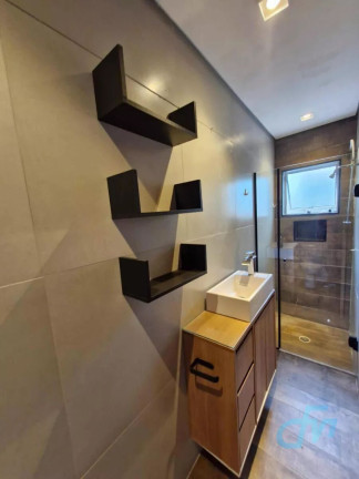 Imagem Casa com 2 Quartos à Venda, 333 m² em Vila Lavínia - Mogi Das Cruzes