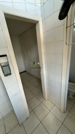 Imagem Apartamento com 3 Quartos à Venda, 156 m²
