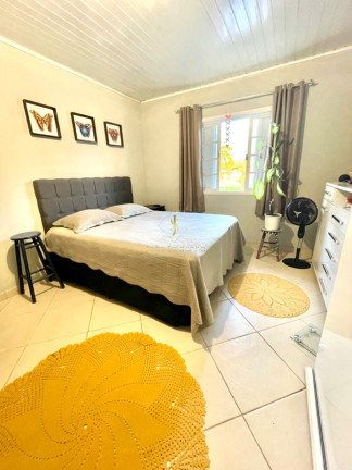 Imagem Casa com 2 Quartos para Temporada, 65 m² em Brejatuba - Guaratuba Imagem Casa com 2 Quartos para Temporada, 65 m² em Brejatuba - Guaratuba