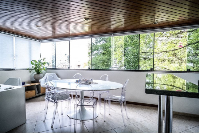 Imagem Apartamento com 2 Quartos à Venda, 80 m² em Petrópolis - Porto Alegre