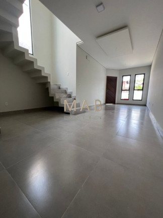 Imagem Casa com 2 Quartos à Venda, 125 m² em Ingleses Do Rio Vermelho - Florianópolis Imagem Casa com 2 Quartos à Venda, 125 m² em Ingleses Do Rio Vermelho - Florianópolis
