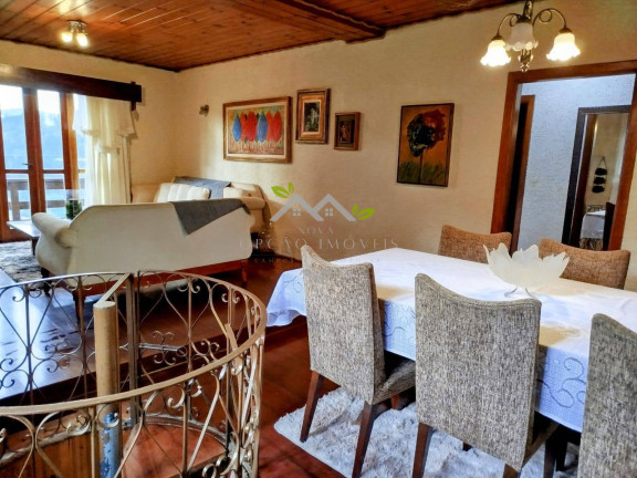 Imagem Casa com 4 Quartos à Venda, 300 m² em Jardim Márcia - Campos Do Jordão