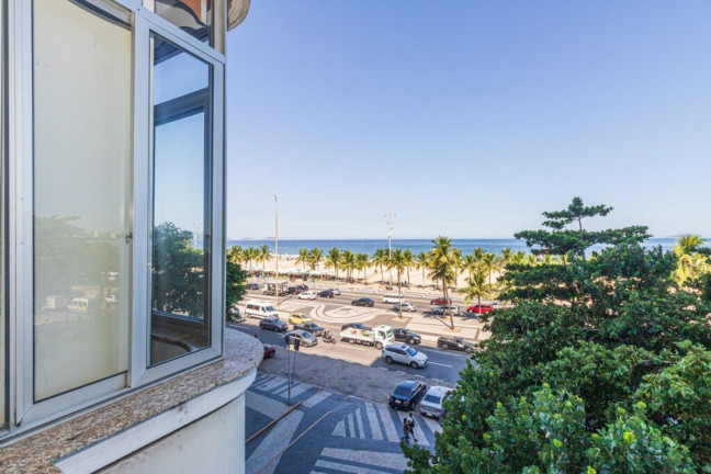 Imagem Imóvel com 3 Quartos à Venda, 192 m² em Copacabana - Rio De Janeiro Imagem Imóvel com 3 Quartos à Venda, 192 m² em Copacabana - Rio De Janeiro