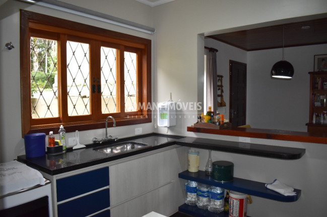 Imagem Imóvel com 3 Quartos à Venda, 124 m² em Região De Capivari - Campos Do Jordão Imagem Imóvel com 3 Quartos à Venda, 124 m² em Região De Capivari - Campos Do Jordão
