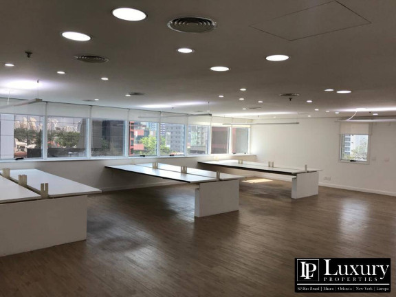 Imagem Imóvel Comercial à Venda, 210 m² em Vila Olimpia - São Paulo Imagem Imóvel Comercial à Venda, 210 m² em Vila Olimpia - São Paulo