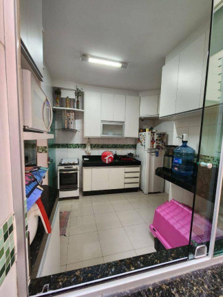 Imagem Casa com 3 Quartos à Venda, 140 m² em Cabral - Contagem