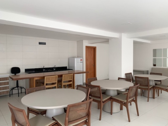 Imagem Imóvel com 2 Quartos à Venda, 68 m² em Barra - Salvador Imagem Imóvel com 2 Quartos à Venda, 68 m² em Barra - Salvador