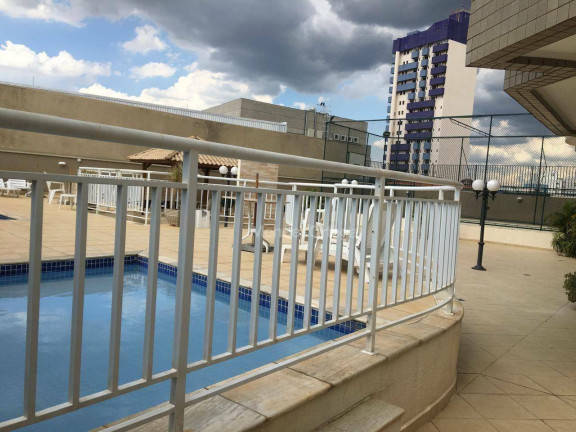 Apartamento com 3 Quartos para Alugar, 210 m² em Centro - Sorocaba