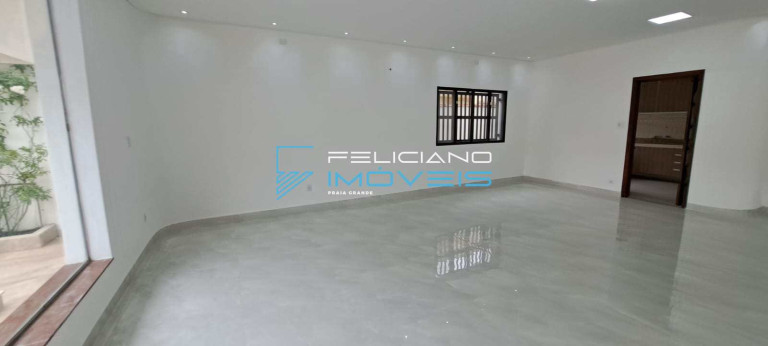 Imagem Casa com 3 Quartos à Venda, 194 m² em Canto Do Forte - Praia Grande