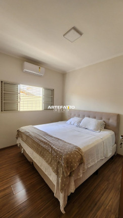 Imagem Casa com 3 Quartos à Venda, 133 m² em Esplanada Primo Meneghetti Ii - Franca Imagem Casa com 3 Quartos à Venda, 133 m² em Esplanada Primo Meneghetti Ii - Franca