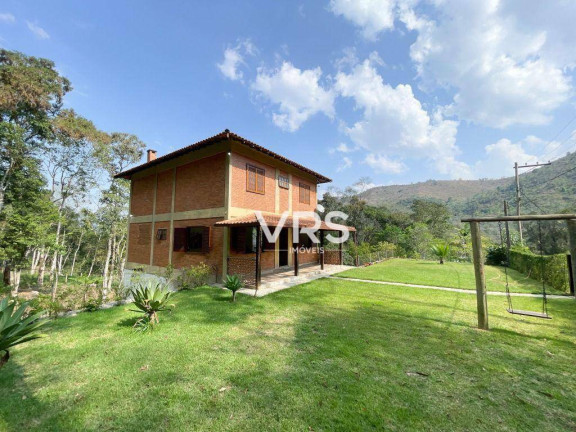 Imagem Casa com 4 Quartos à Venda, 275 m² em Três Córregos - Teresópolis Imagem Casa com 4 Quartos à Venda, 275 m² em Três Córregos - Teresópolis