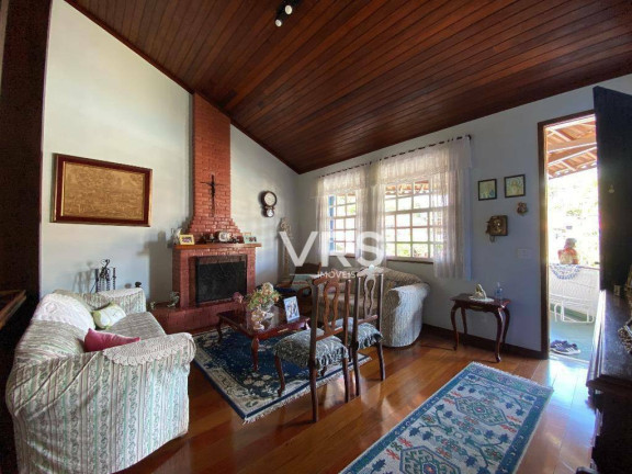 Imagem Casa com 4 Quartos à Venda, 388 m² em Tijuca - Teresópolis Imagem Casa com 4 Quartos à Venda, 388 m² em Tijuca - Teresópolis
