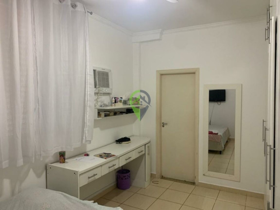 Imagem Casa com 3 Quartos à Venda, 256 m² em Embaré - Santos Imagem Casa com 3 Quartos à Venda, 256 m² em Embaré - Santos