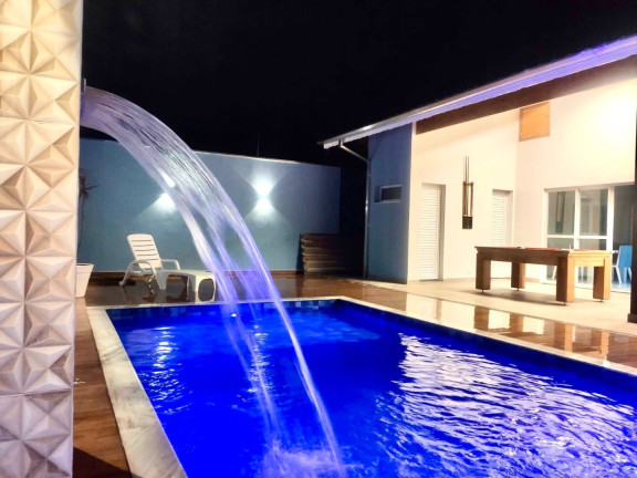 Casa com 3 Quartos à Venda, 208 m² em Getuba - Caraguatatuba