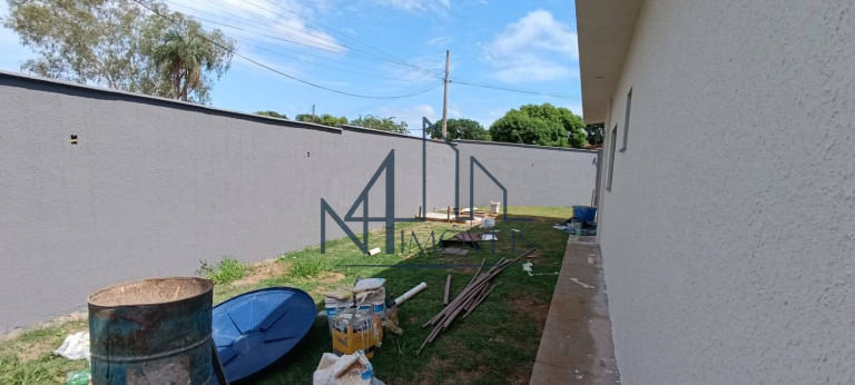 Imagem Casa com 3 Quartos à Venda, 270 m² em Vila Oliveira - Aparecida De Goiânia