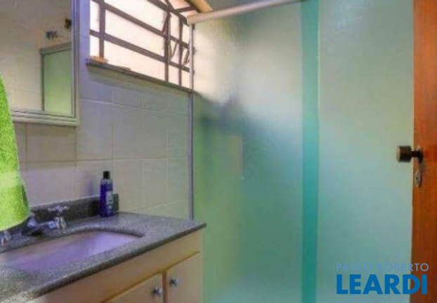 Imagem Sobrado com 4 Quartos à Venda, 400 m² em Vila Bastos - Santo André Imagem Sobrado com 4 Quartos à Venda, 400 m² em Vila Bastos - Santo André