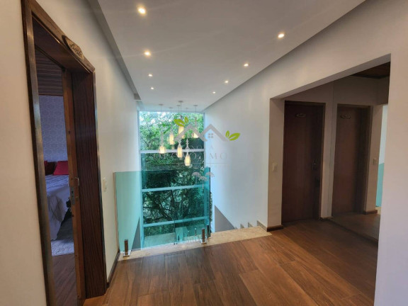 Imagem Casa com 3 Quartos à Venda, 450 m² em Alto Da Boa Vista - Campos Do Jordão Imagem Casa com 3 Quartos à Venda, 450 m² em Alto Da Boa Vista - Campos Do Jordão