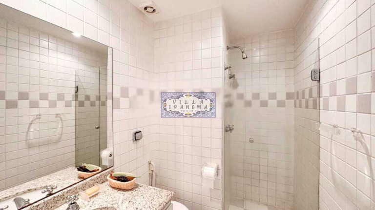 Imagem Apartamento com 4 Quartos à Venda, 161 m² em Lagoa - Rio De Janeiro Imagem Apartamento com 4 Quartos à Venda, 161 m² em Lagoa - Rio De Janeiro