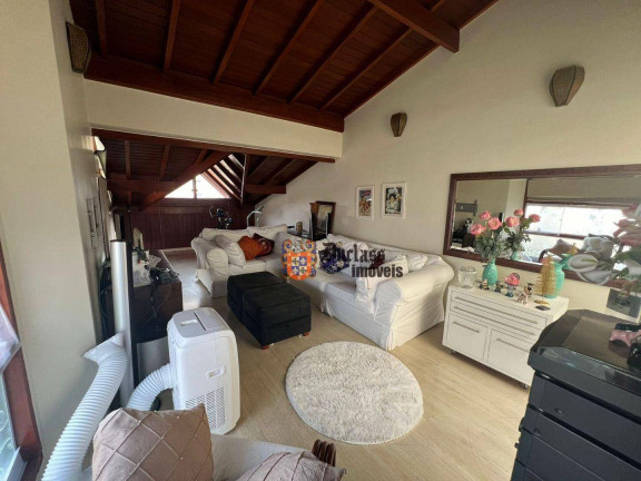 Imagem Sobrado com 4 Quartos à Venda, 257 m² em água Fria - São Paulo